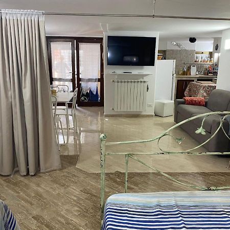 Casa Badino Villa Терачина Екстериор снимка